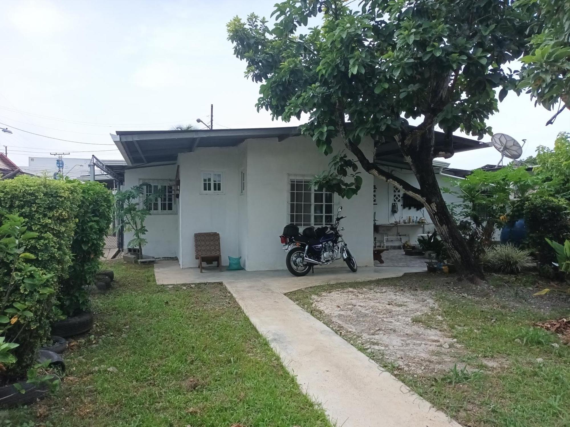 Gia'S Garage & Home For Bocas Travelers Almirante Extérieur photo